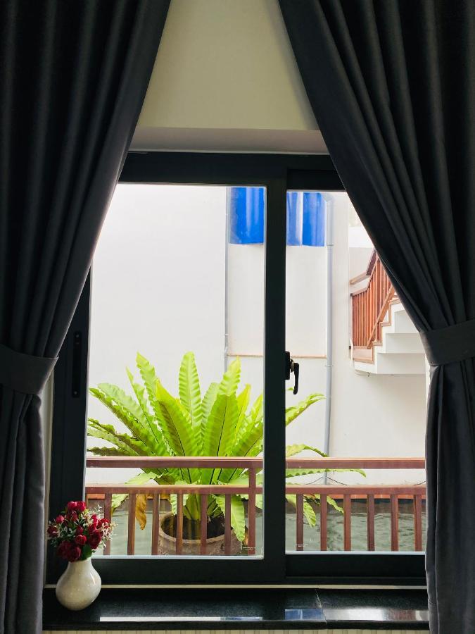 Vivian Hotel Mui Ne Exterior photo